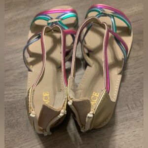 Children's Place Multicolor Strappy Girls Gladiator Sandals Sz 4